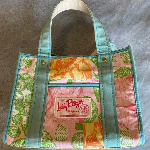 Lilly Pulitzer purse - Picture 3 of 10